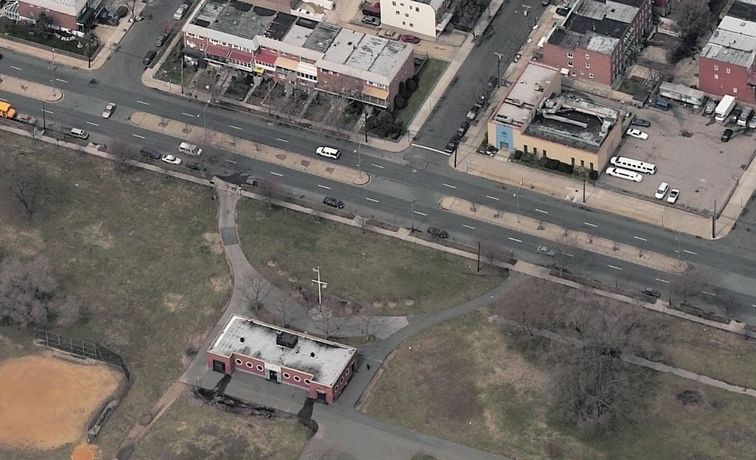 Canarsie: seaview av - e 88th st -2